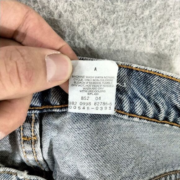 Vintage Levi's 545 Jeans Mens Size 38 x 30 Blue Light Wash Loose Fit Made in USA - Picture 11 of 12